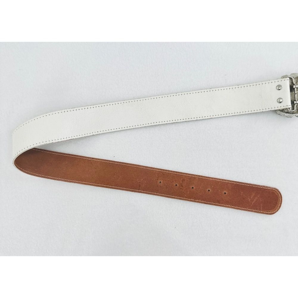 Brown Leather‎ Belt w/ Silver Belt Buckle with Faux Gem. - Picture 5 of 5